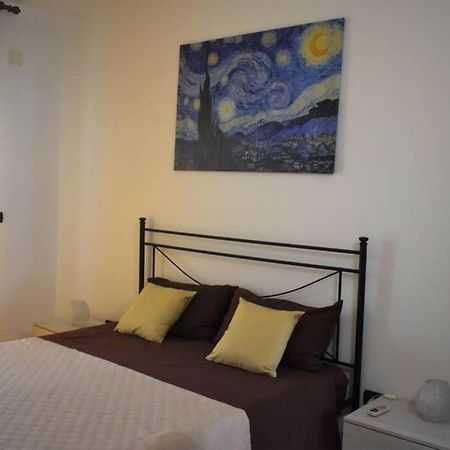 Donna Teresa Accomodation - Holiday House 莫诺波利 外观 照片