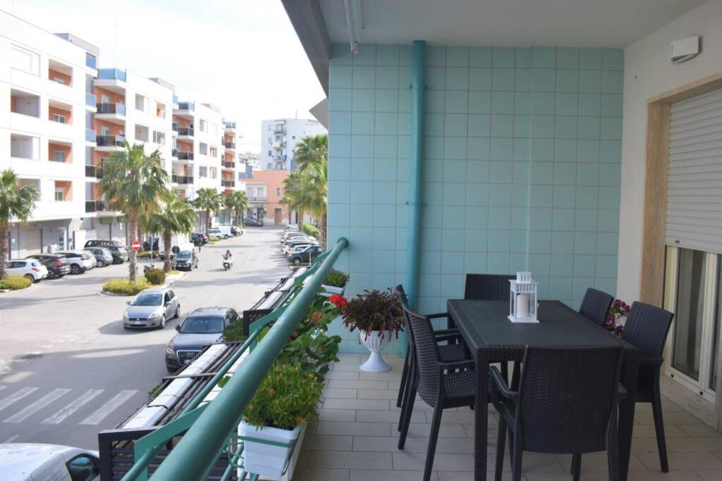Donna Teresa Accomodation - Holiday House 莫诺波利 外观 照片