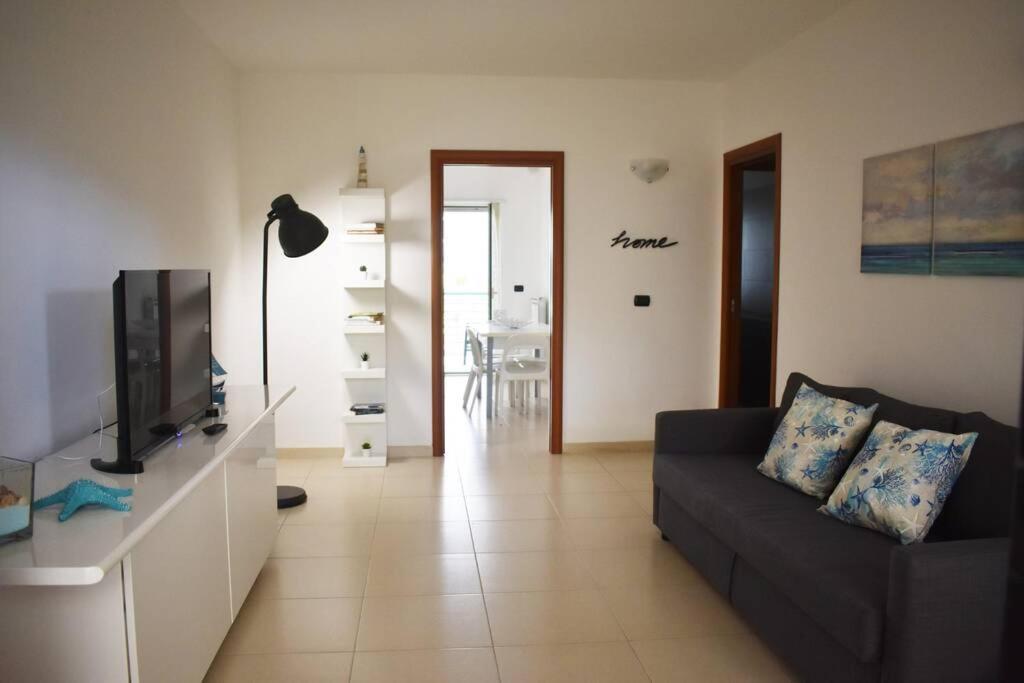 Donna Teresa Accomodation - Holiday House 莫诺波利 外观 照片